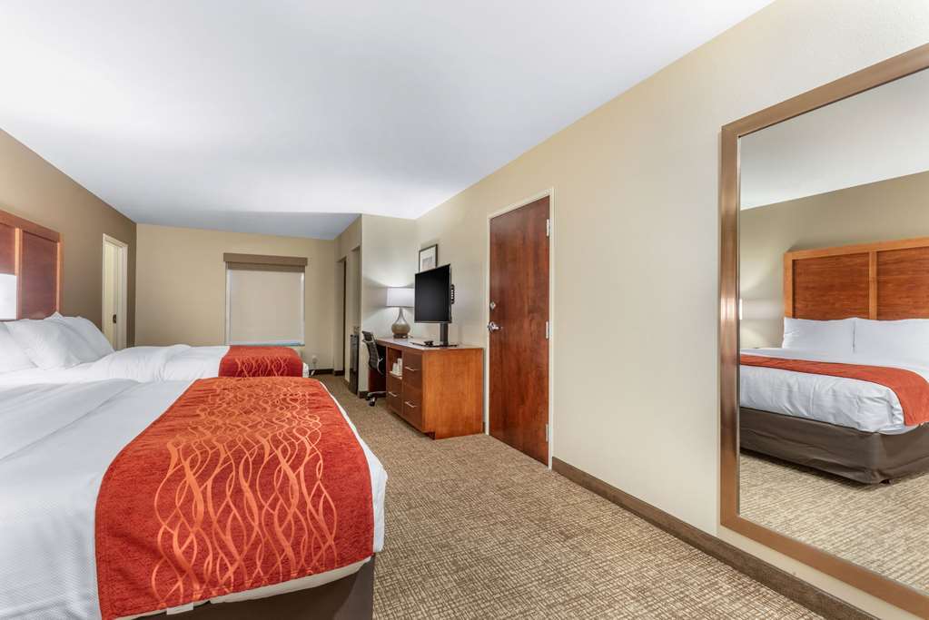Comfort Hotel 2*
